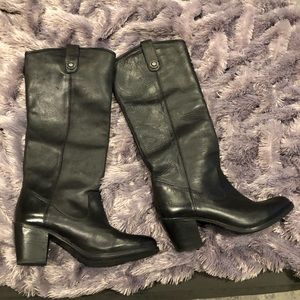 Black leather Fry boots